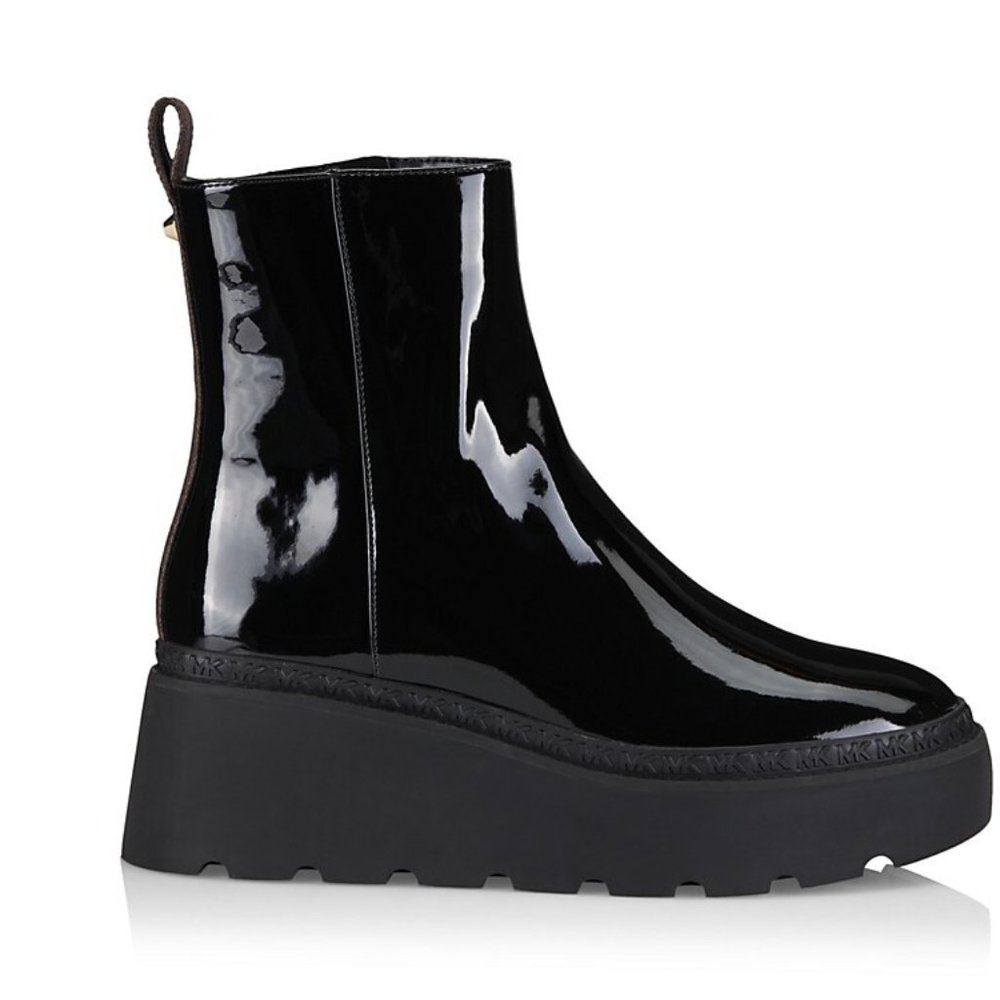 MICHAEL KORS GELLER PATENT LEATHER WEDGE BOOTS - SZ 8.5
